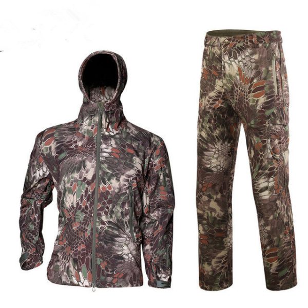 Soft shell suit - Image 3